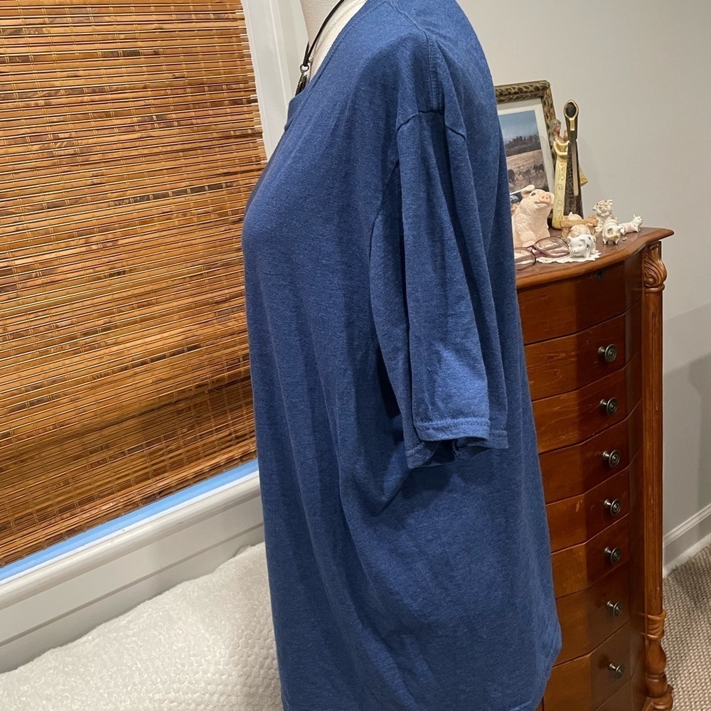BLUE TEE - Picture 2 of 4